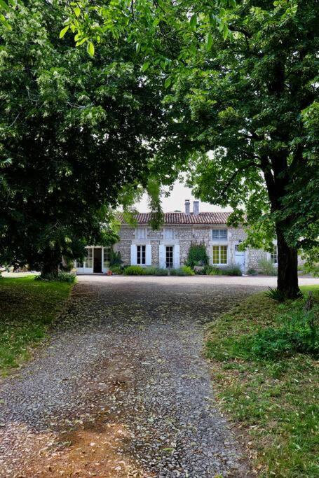 La Saintonge Apartment Екстериор снимка